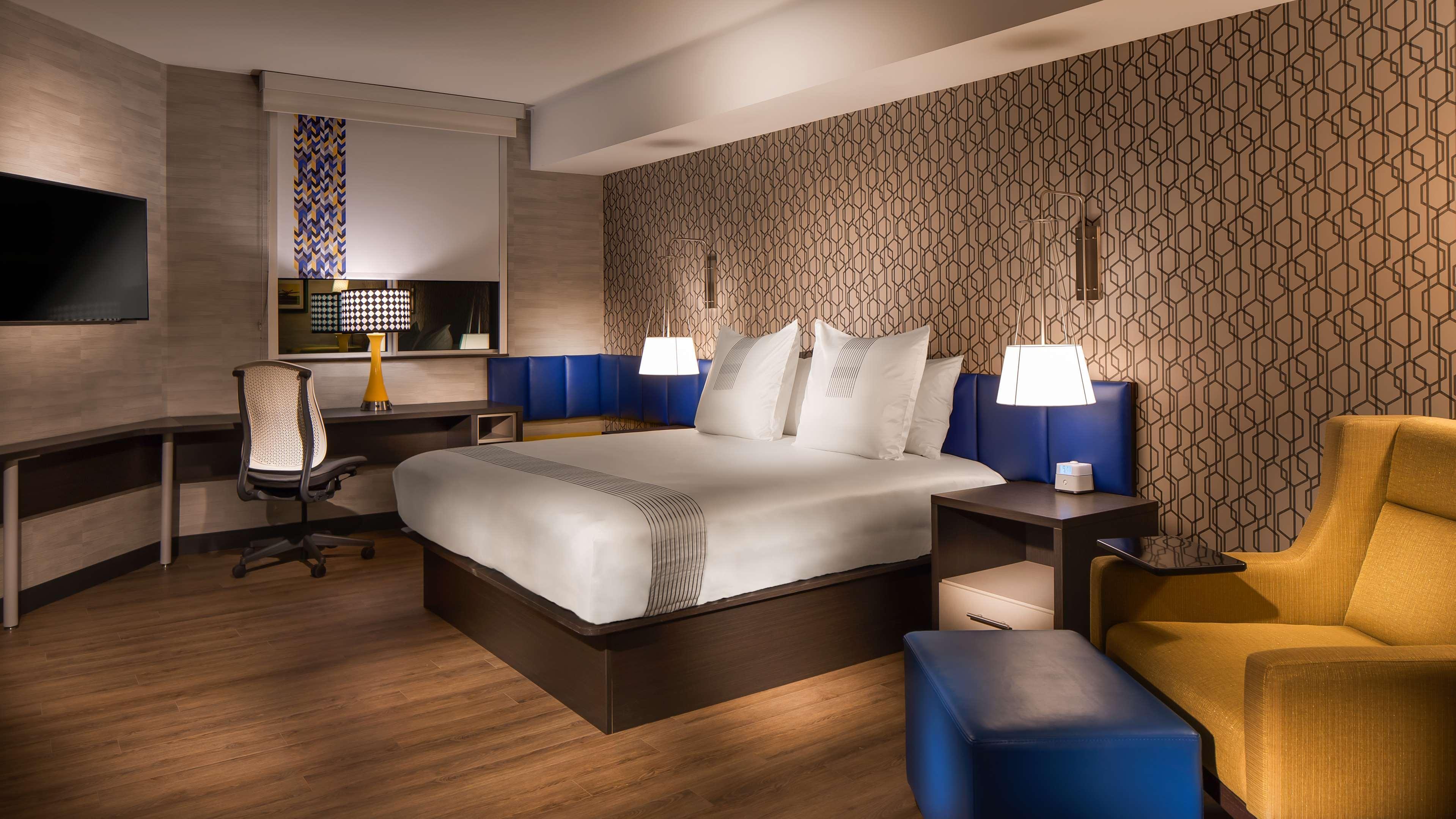 Glo Best Western Kanata Ottawa West Exteriör bild