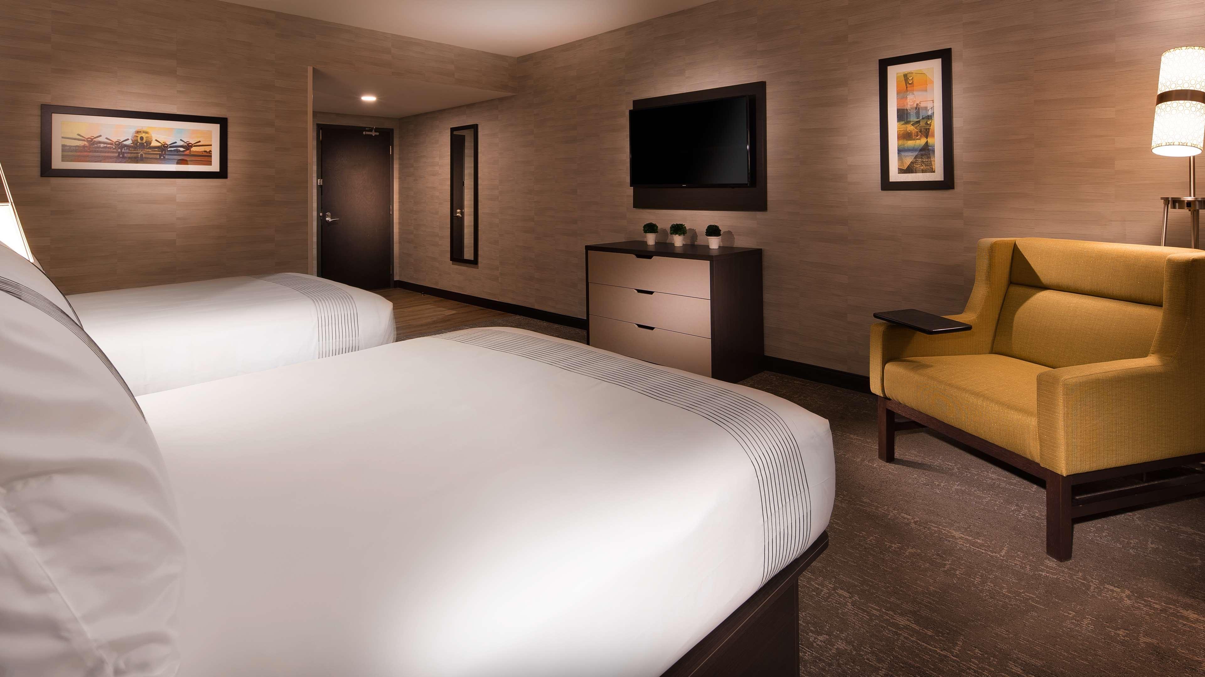Glo Best Western Kanata Ottawa West Exteriör bild