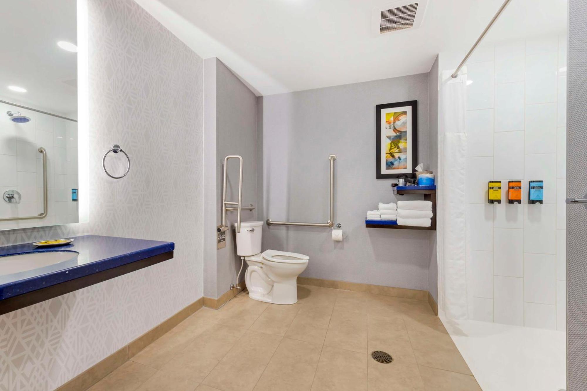Glo Best Western Kanata Ottawa West Exteriör bild