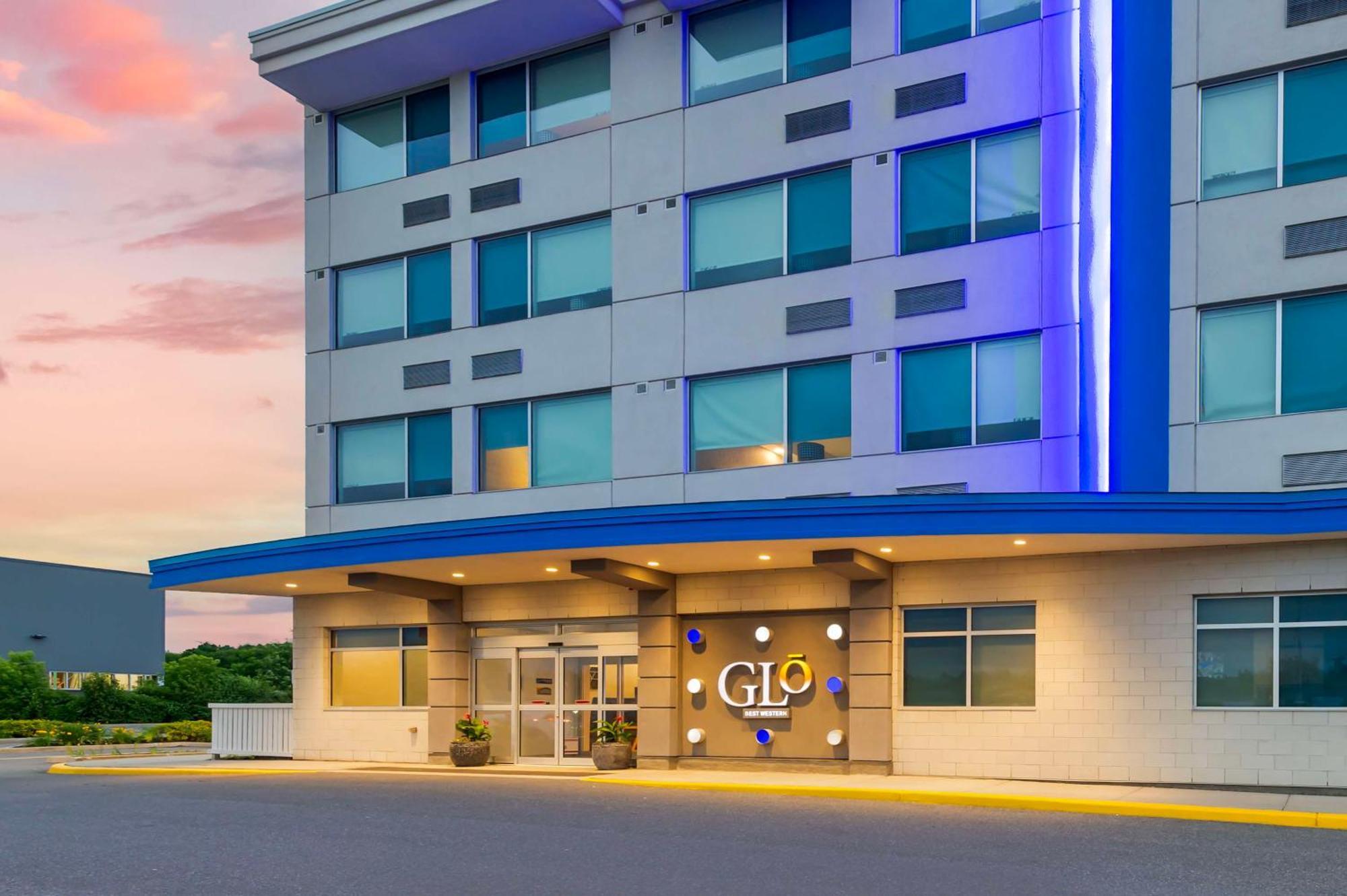 Glo Best Western Kanata Ottawa West Exteriör bild